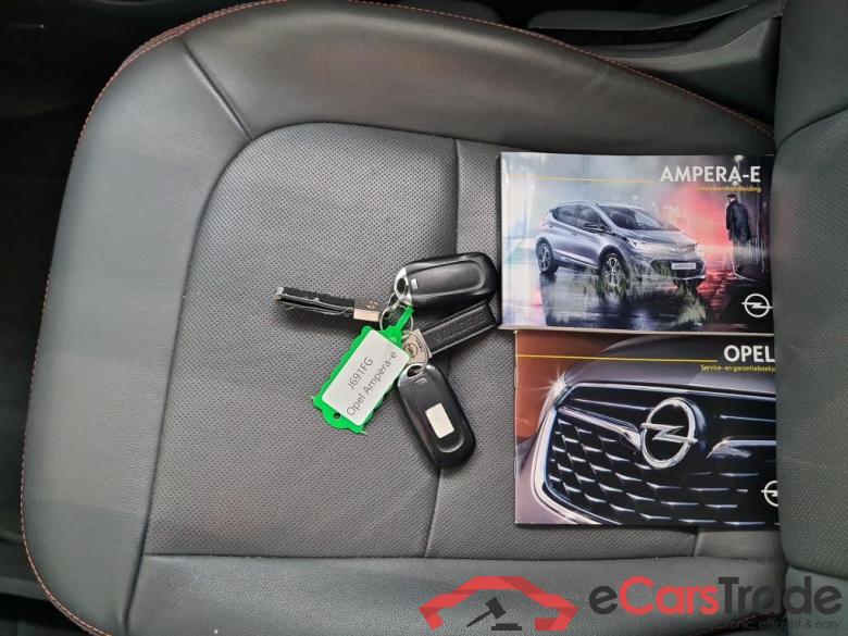 Opel Ampera-e Opel Ampera-e 150kW Business Executive 5d #4