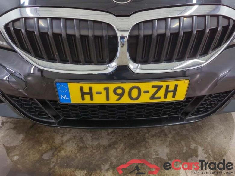 BMW 3-serie Touring 320d High Exe. Ed. #4