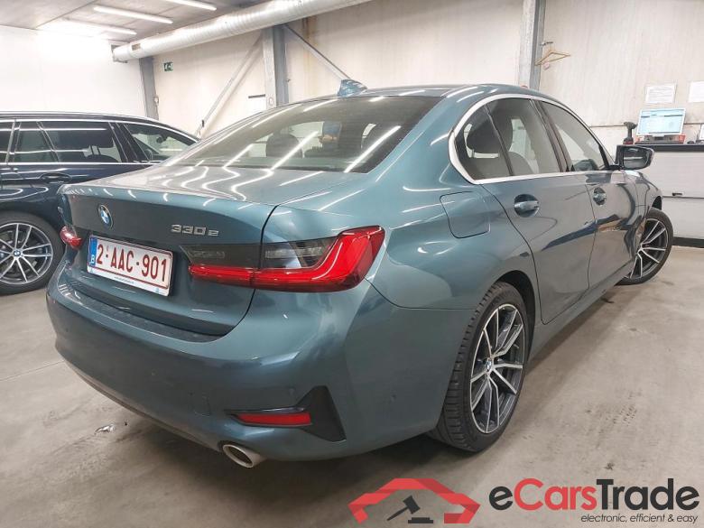 BMW - BMW 3 BERLINE 330e xDrive 292PK Sport Pack Business Plus & Vernasca  & Laser Lights & Driving Assistant Pro & Harman Kardon & Heated Steering Wheel & Parking Assistant Plus & Sliding Pano * HYBRID * #2
