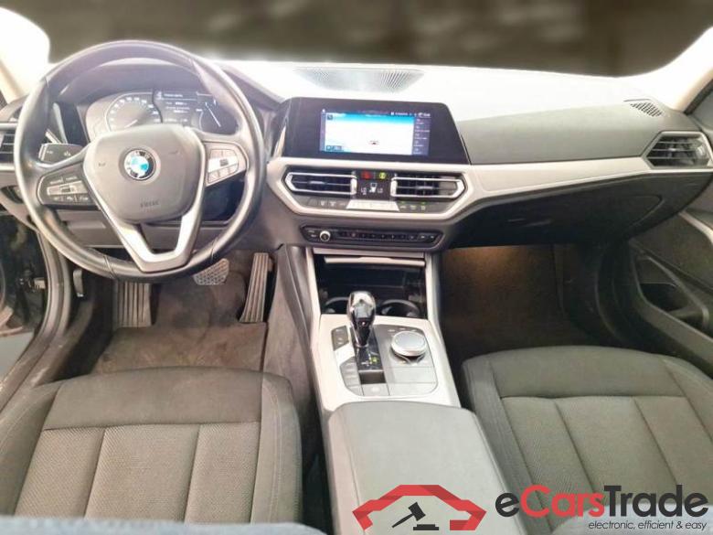 BMW 193 BMW SERIE 3 / 2018 / 5P / STATION WAGON 330E XDRIVE BUSINESS ADVAN. TOURING AUTO #3