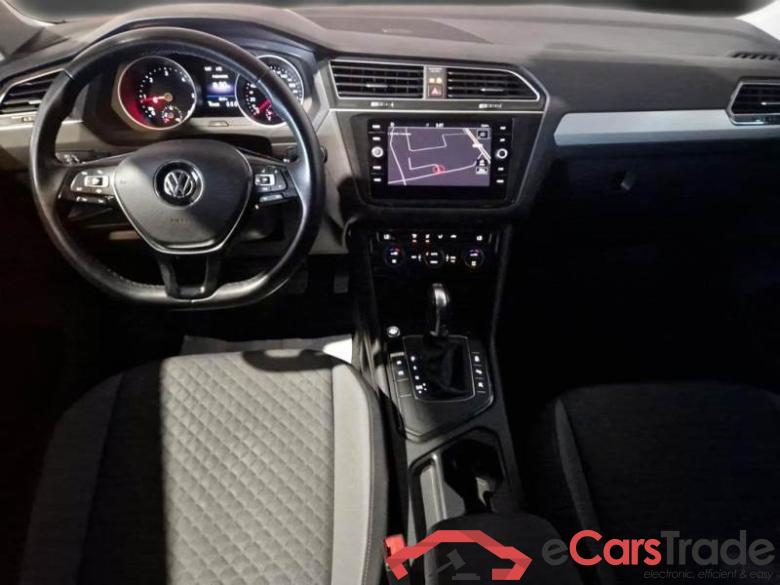 Volkswagen 38 VOLKSWAGEN TIGUAN / 2016 / 5P / SUV 2.0 TDI SCR 110KW BUSINESS BMT DSG #3