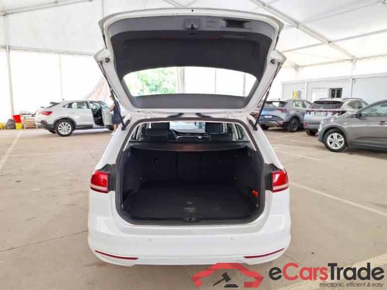 Volkswagen 5 VOLKSWAGEN PASSAT / 2014 / 5P / STATION WAGON VARIANT2.0TDI 110KW BUSINESS BMT DSG #5
