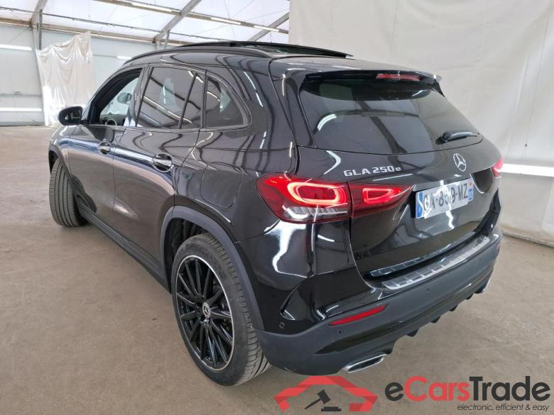 Mercedes 1.3 GLA 250 e AMG LINE DCT MERCEDES-BENZ GLA / 2020 / 5P / SUV 1.3 GLA 250 e AMG LINE DCT #2