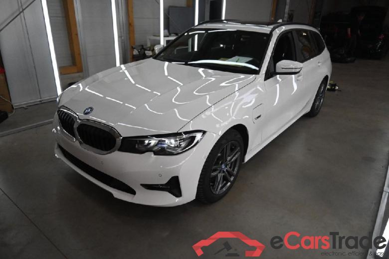 BMW 3-Serie Touring ´18 Baureihe 3 Touring 330 e Advantage 2.0 185KW E6d #1
