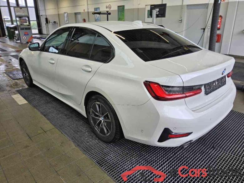BMW Baureihe 3 Lim. (G20)(2018->) DE - Lim4 318 d Mild-Hybrid EU6d, Advantage (EURO 6d), 2020 - 2022 #4