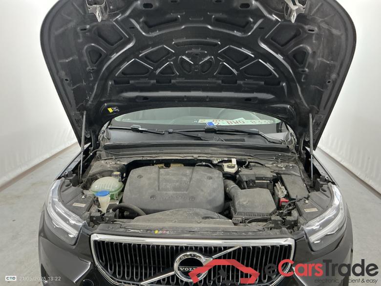 VOLVO XC40 1.5 T2 MOMENTUM PRO AUTO #6