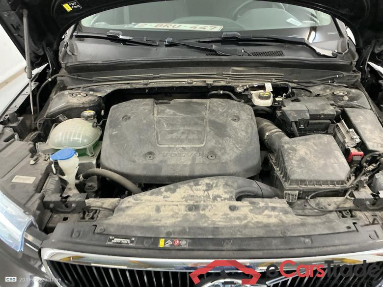 VOLVO XC40 1.5 T2 GEARTRONIC MOMENTUM CORE #6
