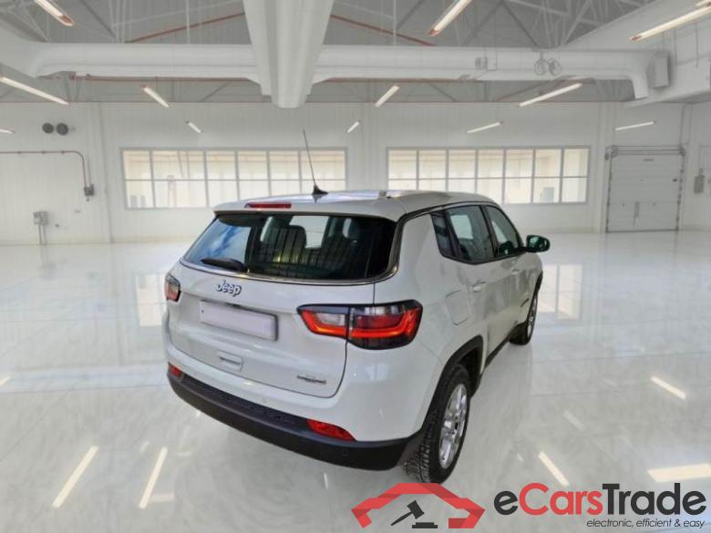 Jeep 7 JEEP COMPASS / 2021 / 5P / SUV 1.3 TURBO T4 110KW BUSINESS DDCT #2