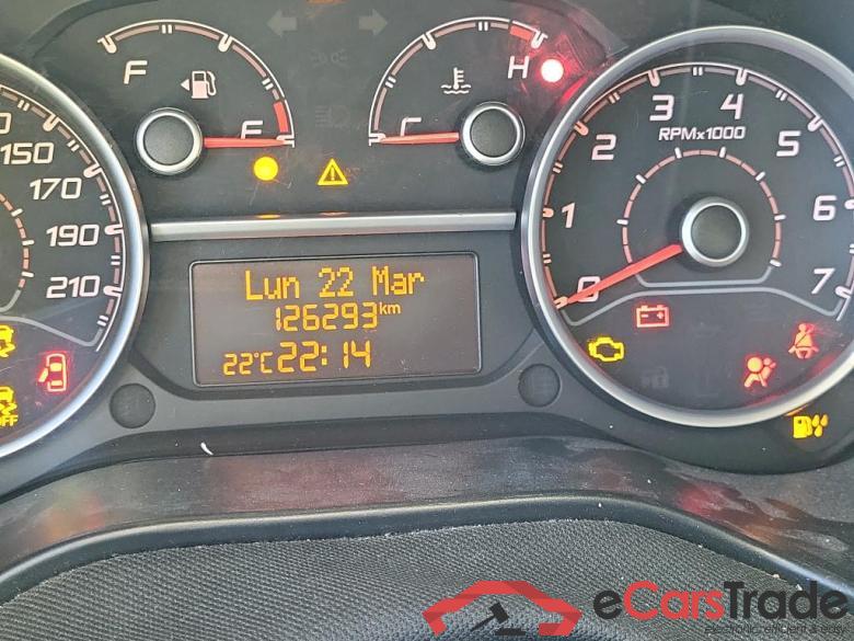 Fiat Cargo SX 1.6 Mjet 66kW (90CV) FIAT Doblò Cargo/2015/4P/furgón derivado de turismo Cargo SX 1.6 Mjet 66kW (90CV) #5