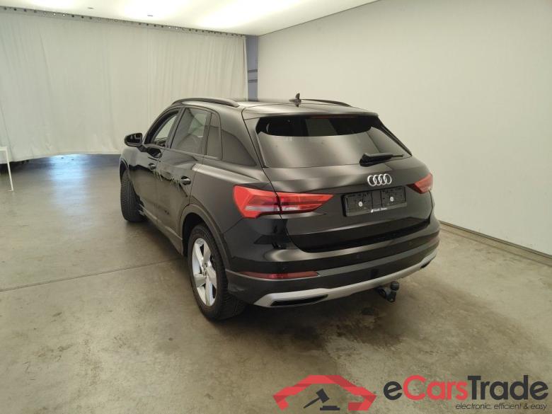 Audi Q3 35 TDI S tronic Advanced Business Editio 5d #4