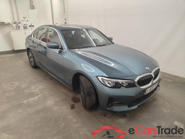 BMW 3 Reeks Berline 320i (135 kW) 4d #2