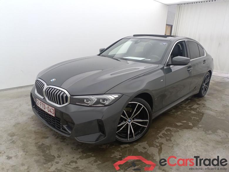 BMW 3 Reeks Berline 318i (115 kW) 4d #4