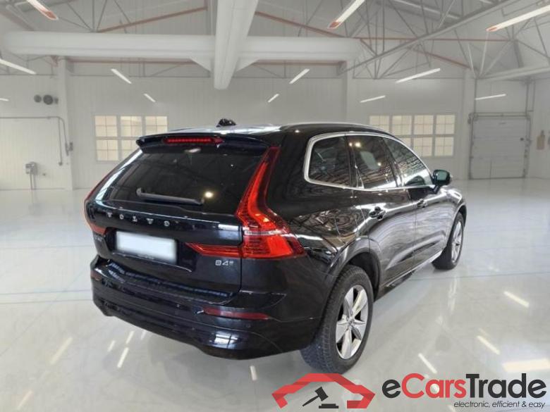 Volvo B4 D CORE VOLVO XC60 / 2021 / 5P / SUV B4 D AWD AUTOMATICO CORE #2