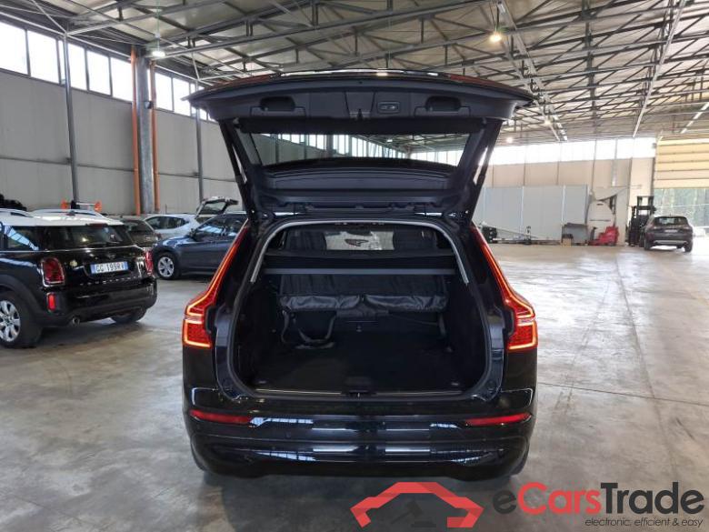 Volvo B4 D CORE VOLVO XC60 / 2021 / 5P / SUV B4 D AWD AUTOMATICO CORE #5