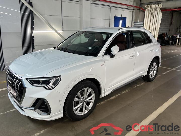 Audi Q3 Q3 35 TDI S tronic S line Business Edition 110kW/150pk  5D/P Auto-7 #1