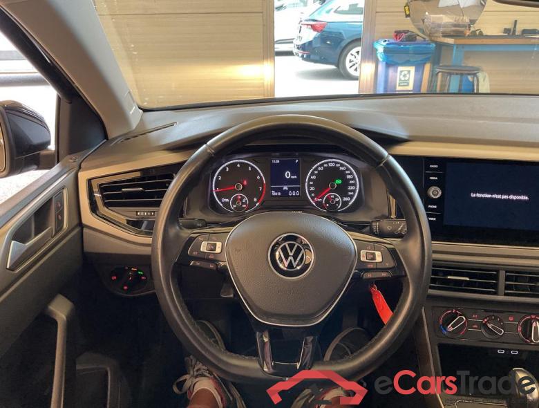 VOLKSWAGEN Polo Polo Comfortline 1.0 70 kW (95 ch) 7 vitesses DSG #6