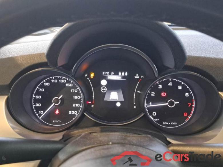 Fiat 74 FIAT 500X / 2018 / 5P / CROSSOVER 1.3 T4 150CV DCT E6D CONNECT #4