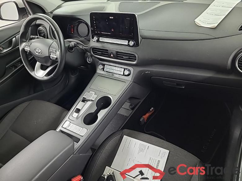 HYUNDAI Kona Comfort Electric 64 kWh 5D #6