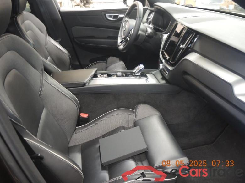 Volvo XC60 ´17 XC60 Plus Dark 2WD 2.0 B4 145KW AT8 E6d #4