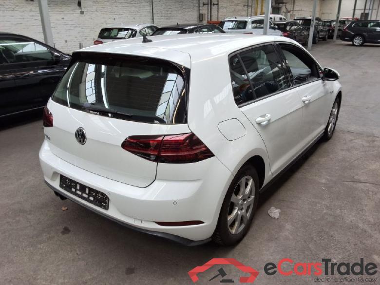 Volkswagen Golf 5d Golf VII Lim. GTE Start-Stopp 1.4 TSI 150KW E6 #2