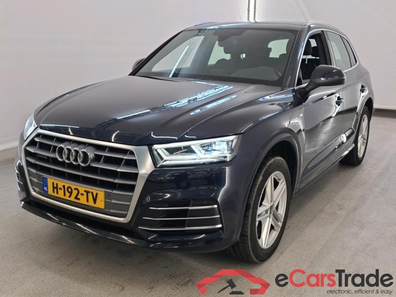 Audi Q5 '20 Audi Q5 50 TFSI e quattro S tronic S Edition 5d #1