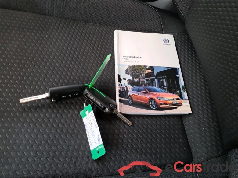 Volkswagen Polo '17 Volkswagen Polo 1.0 TSI 70kW Comfortline 5d #4