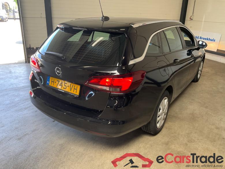 OPEL ASTRA SPORTS TOURER 1.2 Launch Ed. #3