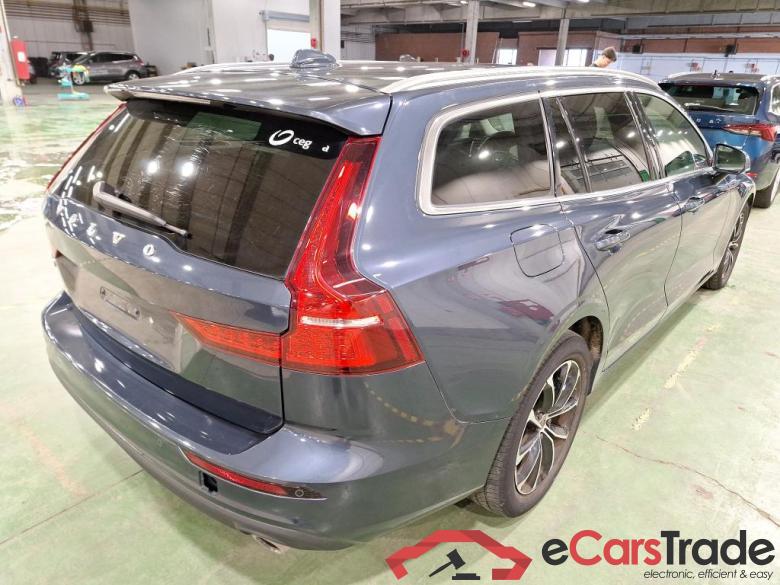 VOLVO V60 DIESEL - 2018 2.0 D3 Momentum Pro #4