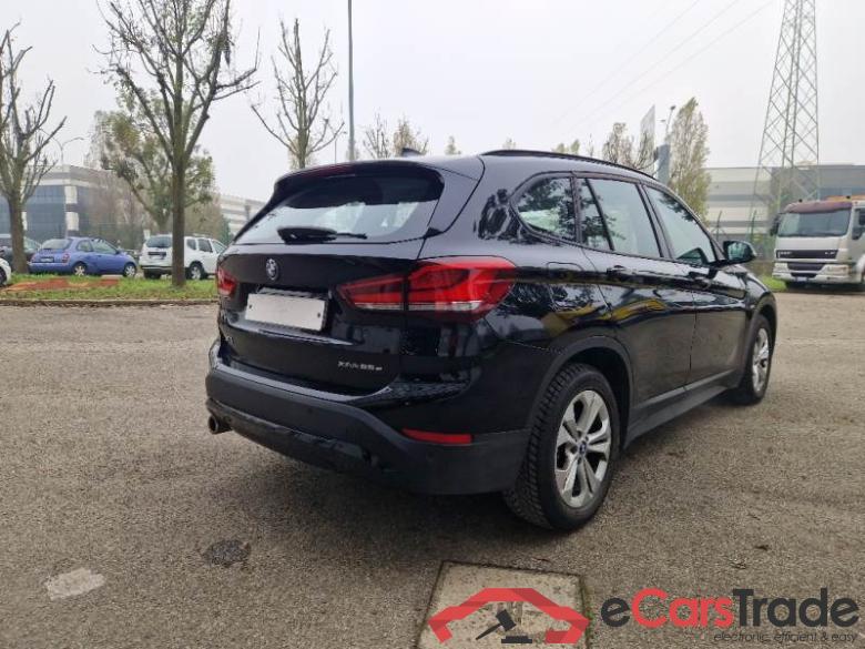 BMW 25E BUS BMW X1 / 2019 / 5P / SUV XDRIVE 25E BUSINESS ADVANTAGE AUTOMATICO #2