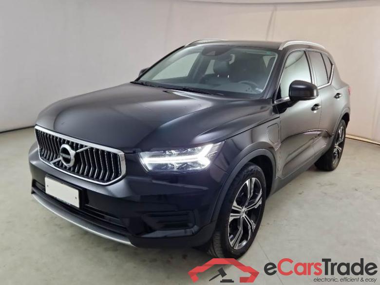 Volvo 218 VOLVO XC40 / 2017 / 5P / SUV T5 PLUG-IN HYBRID AUTO RECHARGE INSCR. #1