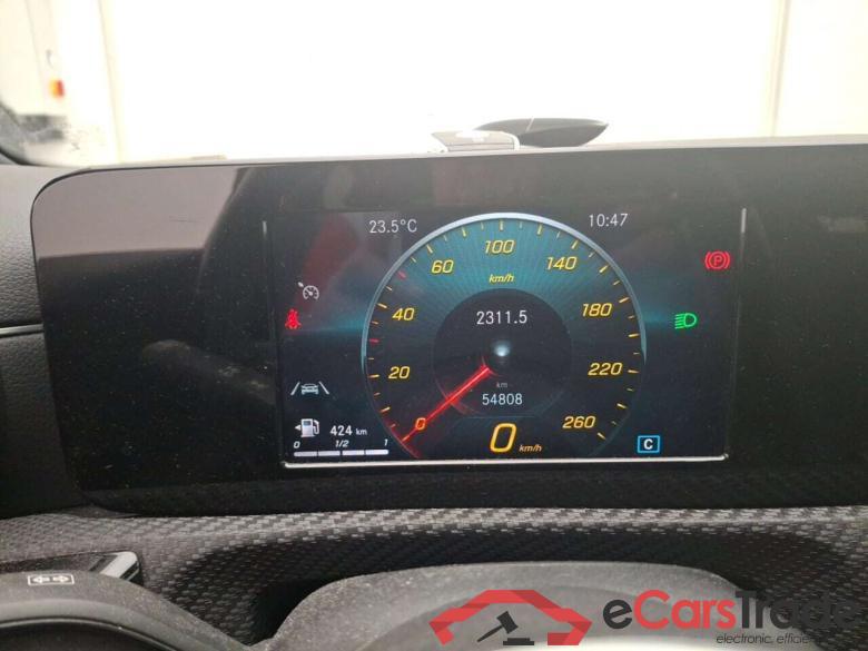 MERCEDES-BENZ A-KLASSE 200 #6