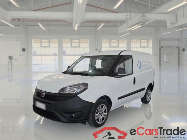 Fiat 48 FIAT DOBLÒ CARGO / 2014 / 4P / VETT. FURGONATA CH1 LOUNGE 1.3 MJET 95CV E6D SeS #1