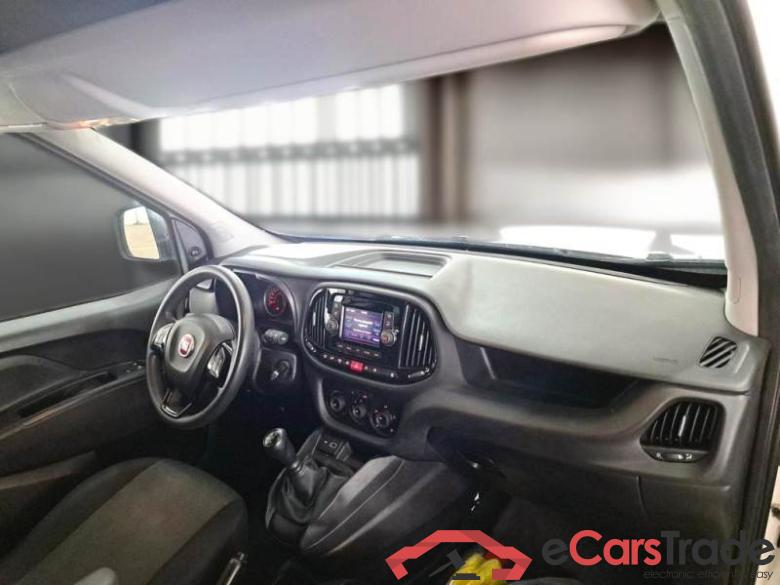 Fiat 48 FIAT DOBLÒ CARGO / 2014 / 4P / VETT. FURGONATA CH1 LOUNGE 1.3 MJET 95CV E6D SeS #3