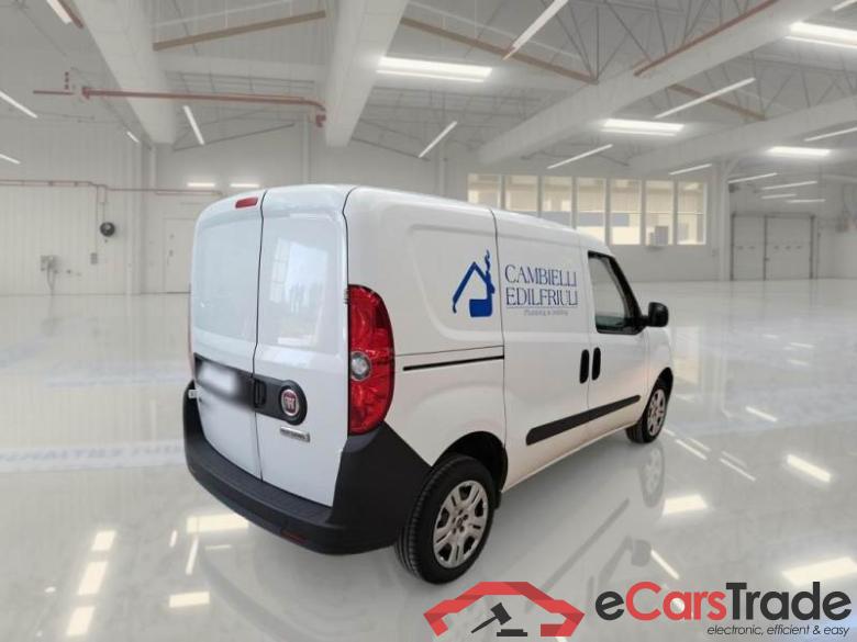 Fiat 48 FIAT DOBLÒ CARGO / 2014 / 4P / VETT. FURGONATA CH1 LOUNGE 1.3 MJET 95CV E6D SeS #2
