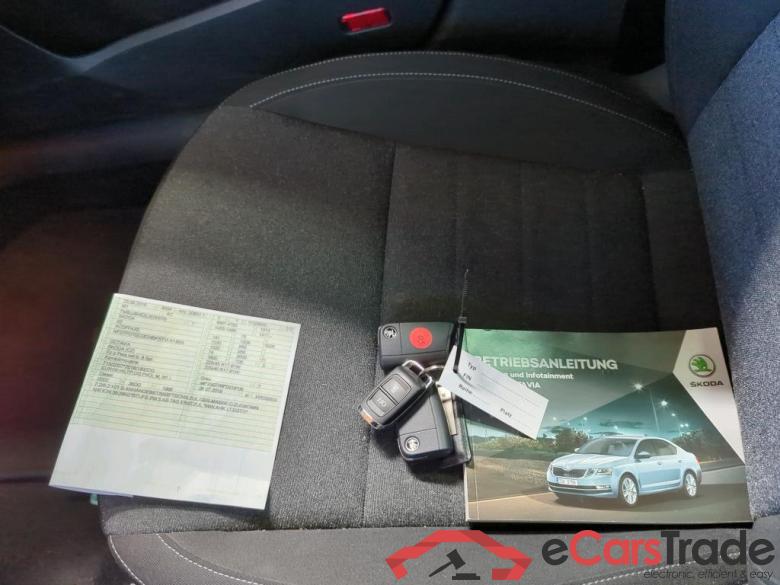 Skoda Octavia Combi - alt Octavia Combi Soleil 2.0 TDI 110KW E6dT #3
