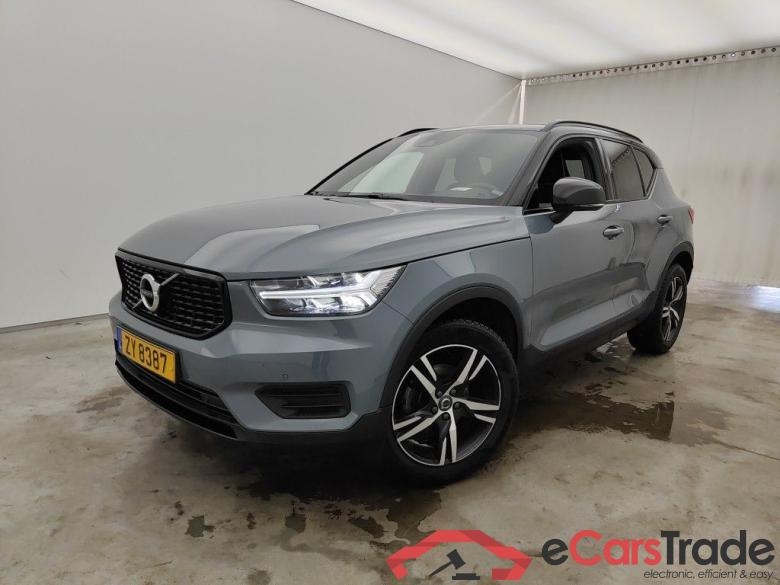 VOLVO XC40 1.5 T3 163hp R-Design Geartronic (EU6d-T.) 5d #4