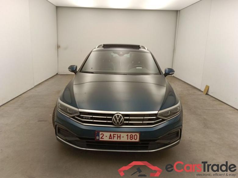 Volkswagen Passat Variant 1.4 TSI DSG6 GTE Business 5d #1