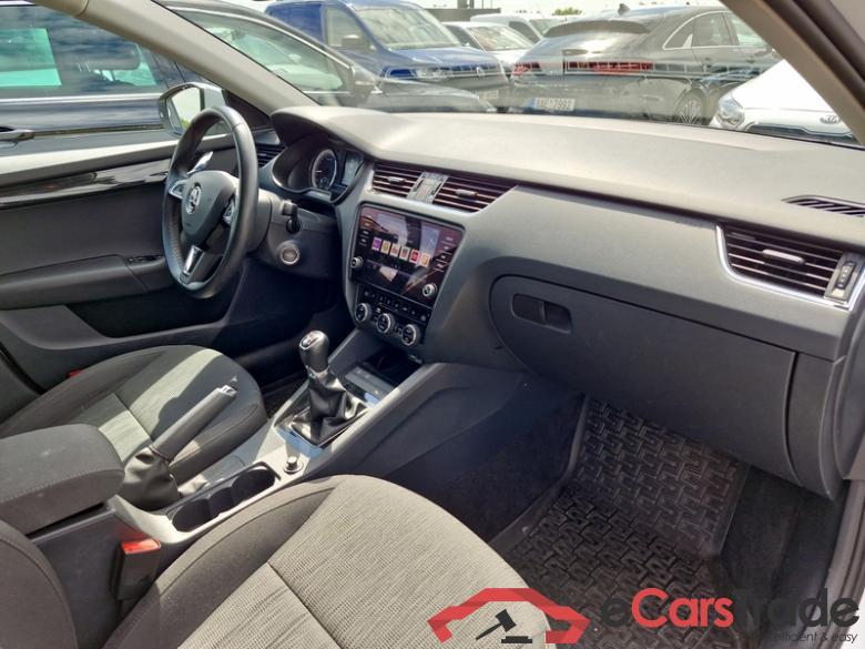 Skoda  Octavia Lim.  (5E3)(03.2017->) Octavia 2.0TDI 110 Style #6