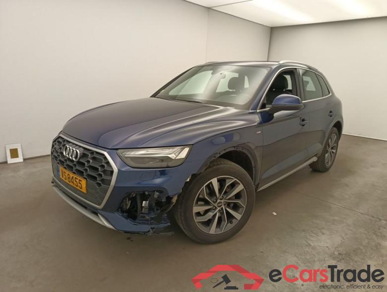 AUDI Q5 DIESEL - 2020 40 TDi 204 Quattro S line S tronic 5d #4