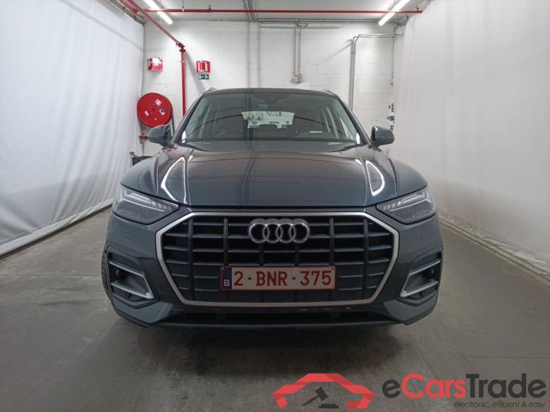Audi Q5 Business Edition 30 TDI S tronic 5d #1