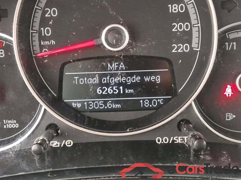 VOLKSWAGEN up! 1.0 MPi #4