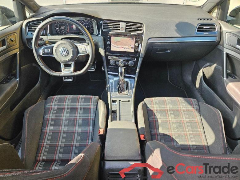 VOLKSWAGEN GOLF 2.0 TSI GTI Performance #6