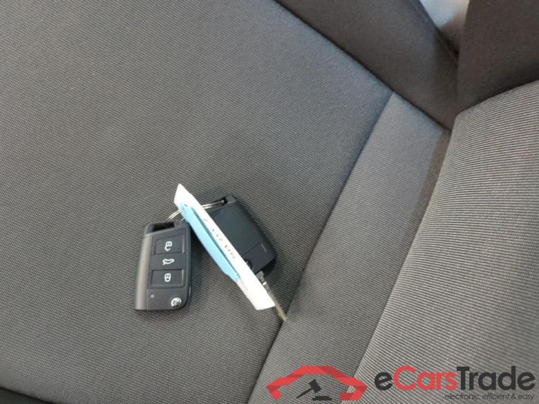 SEAT Arona 70 kW #6