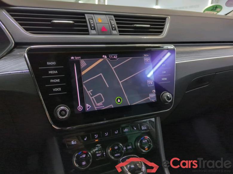 SKODA Superb Combi 115 kW #2