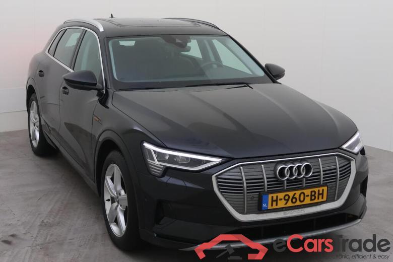 AUDI e-tron  #4
