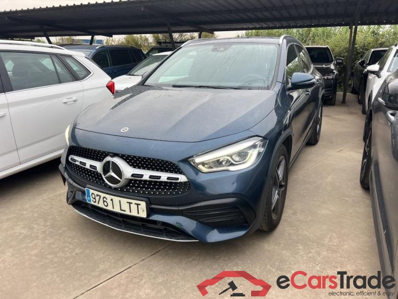 Mercedes GLA 200 D Clase GLA GLA 200 d (247.712)AMG AMG Line 150CV AT8 E6d #1
