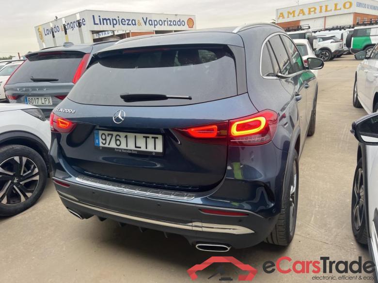 Mercedes GLA 200 D Clase GLA GLA 200 d (247.712)AMG AMG Line 150CV AT8 E6d #2