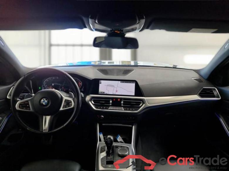 BMW 150 BMW SERIE 3 / 2018 / 4P / BERLINA 320D XDRIVE 48V MSPORT AUT. #3