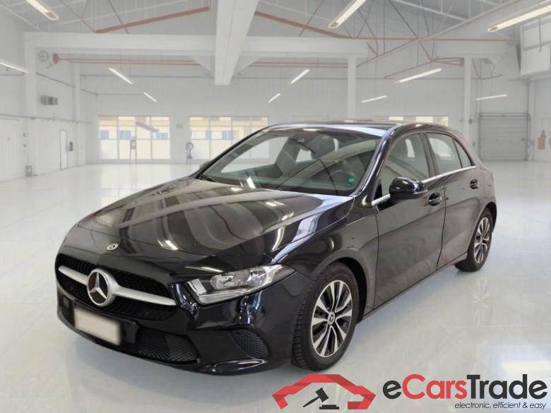 Mercedes A160BUSINESS MERCEDES-BENZ CLASSE A / 2018 / 5P / BERLINA A 160 BUSINESS #1