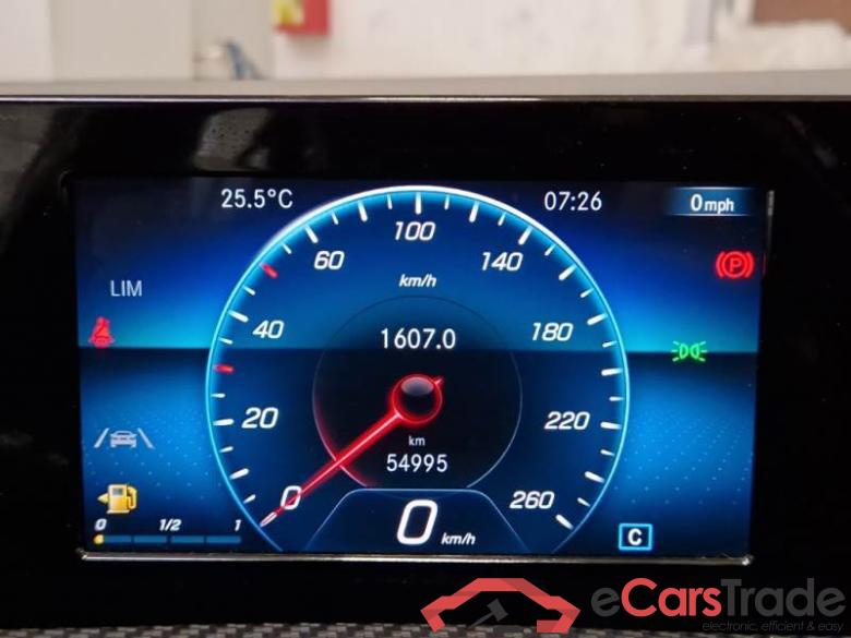 Mercedes A160BUSINESS MERCEDES-BENZ CLASSE A / 2018 / 5P / BERLINA A 160 BUSINESS #4